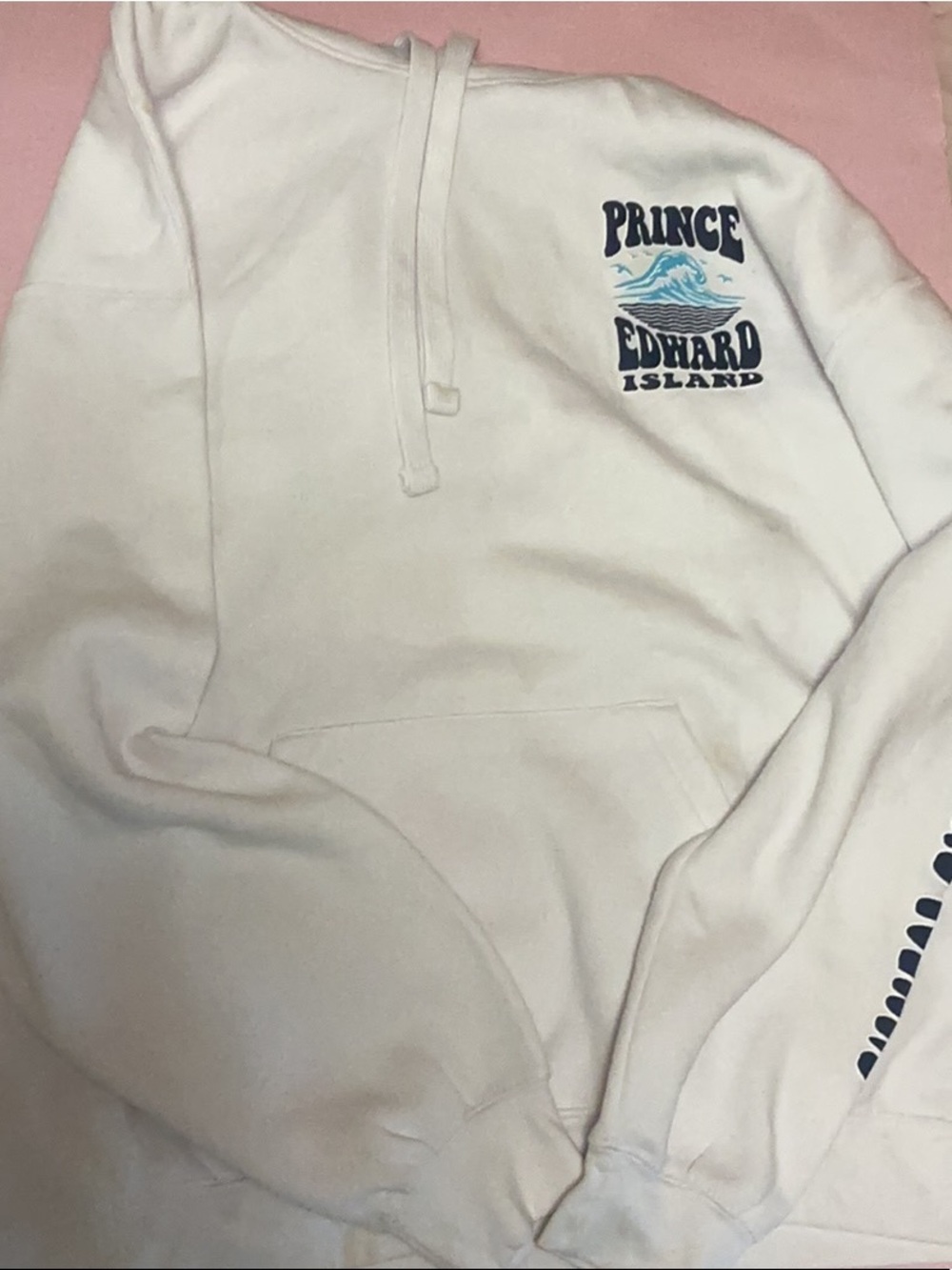 pacific & co White perfect Prince Edward hoodie In Size XL NWT